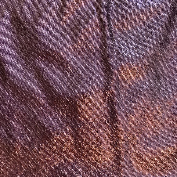 Cute top - Picture 2 of 2